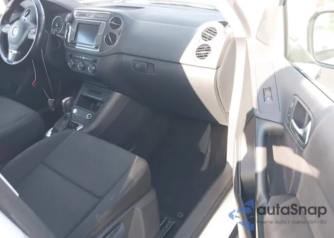 2017 Volkswagen Tiguan 2.0T/2.0T S z USA, uszkodzony, nr VIN WVGAV7AX5HK055081